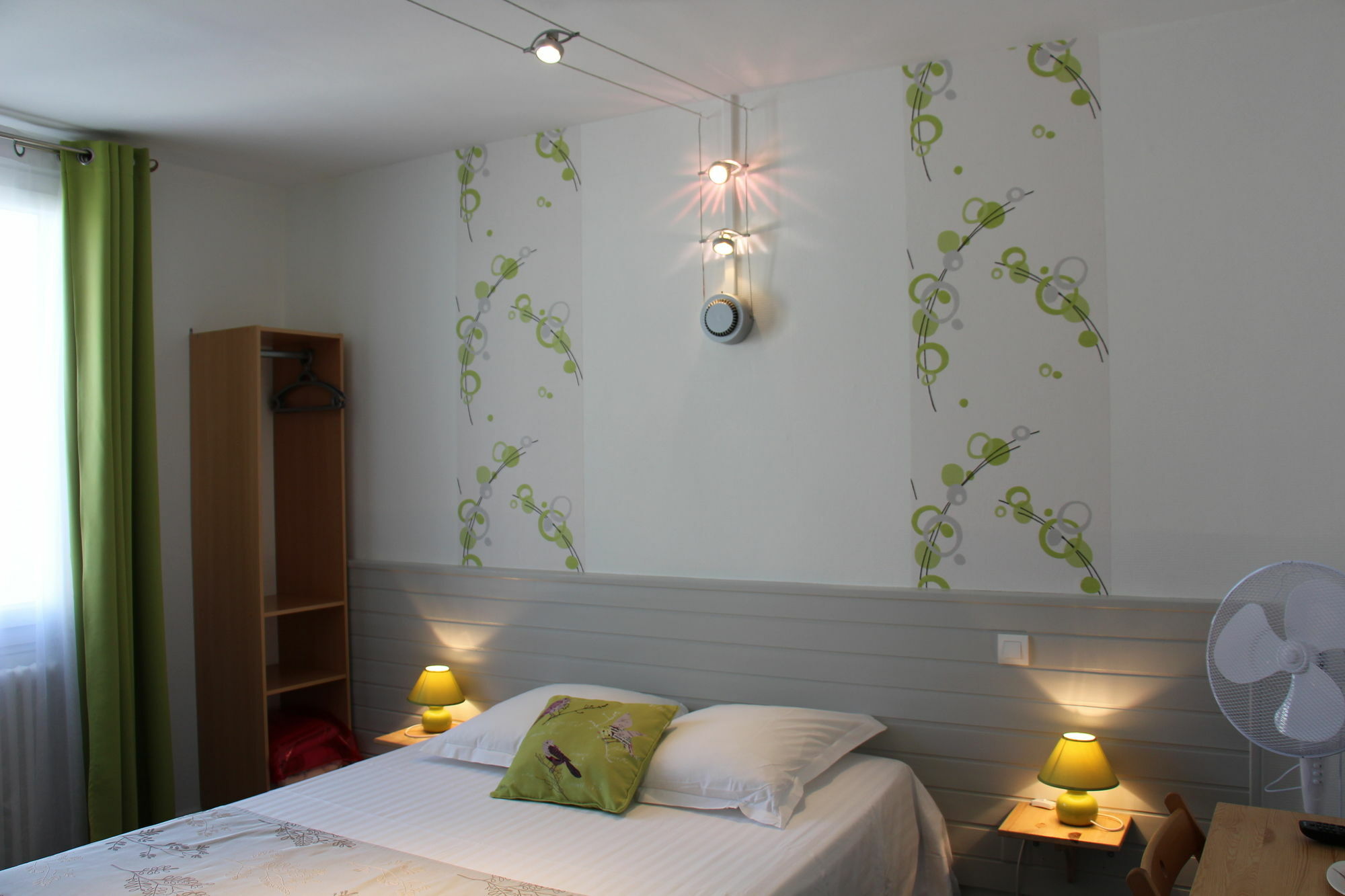 Hotel D'Orleans Angoulême Екстериор снимка